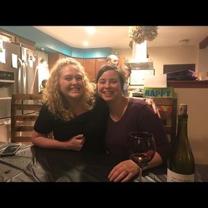 Meet your Posher, Crystal